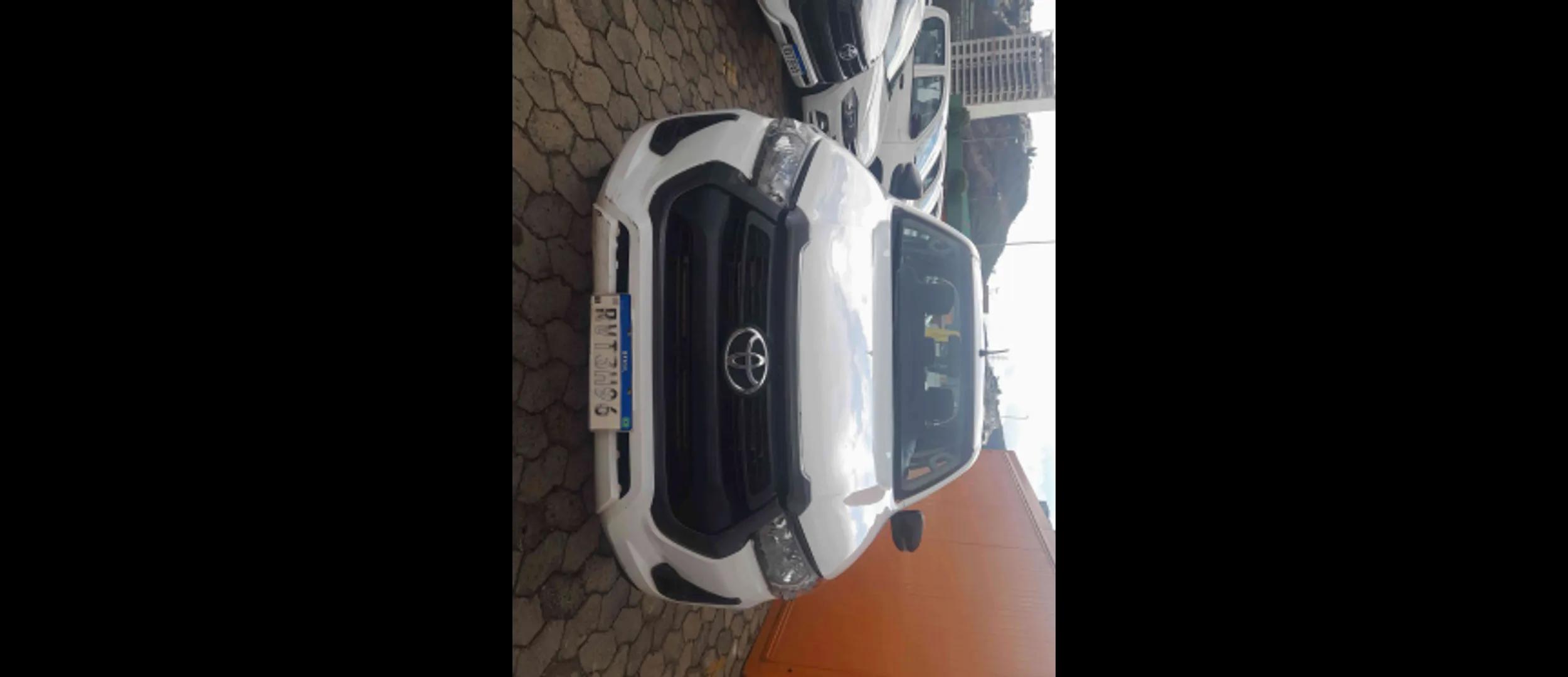 ToyotaHilux Cd4x4 2.8 Diesel Mec.